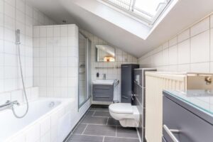 OG Badezimmer