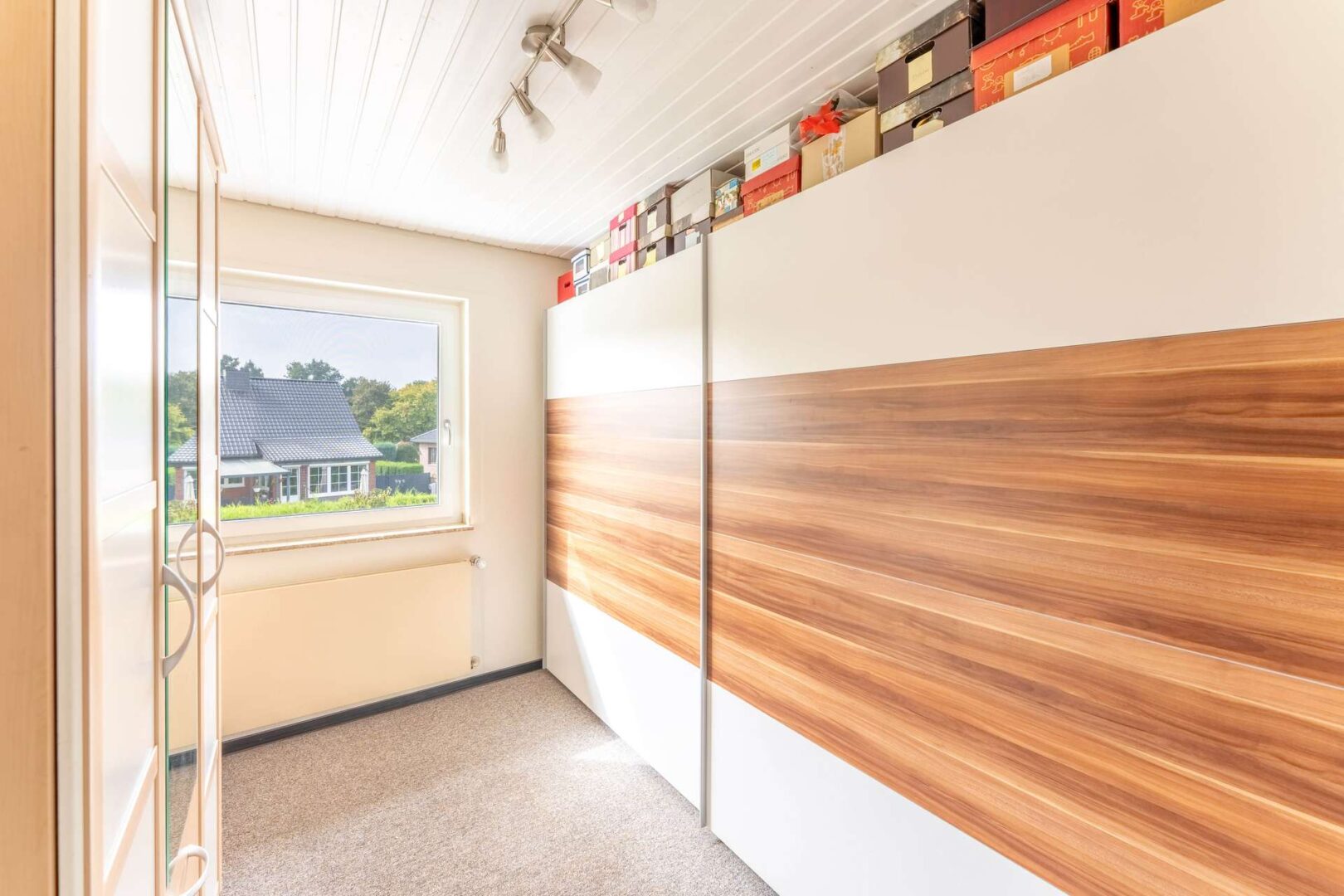 Ankleide / Kinderzimmer / Home-Office