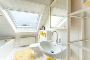 Badezimmer Dachgeschoss