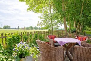 Terrasse am Feldrand