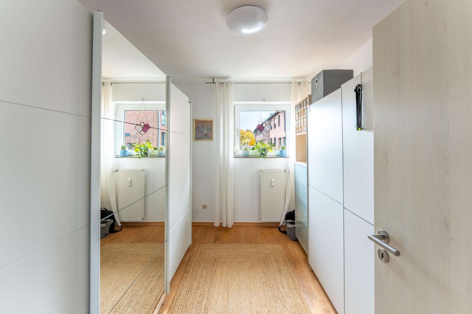 EG links: Ankleide / Arbeitszimmer / Kinderzimmer