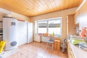 Hauswirtschaftsraum mit Heizung