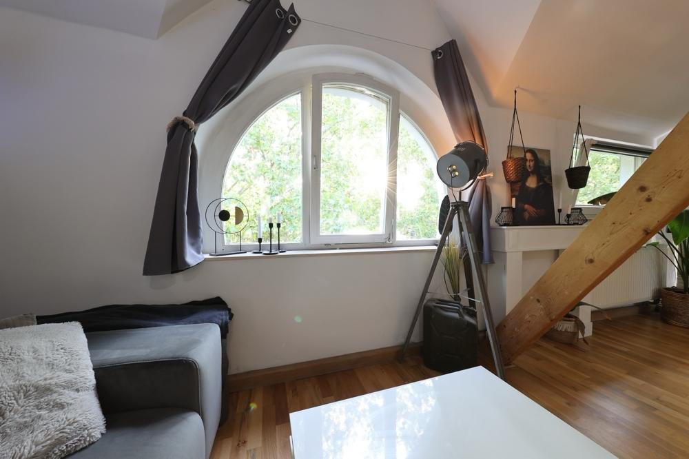 Rundfenster Wohnzimmer