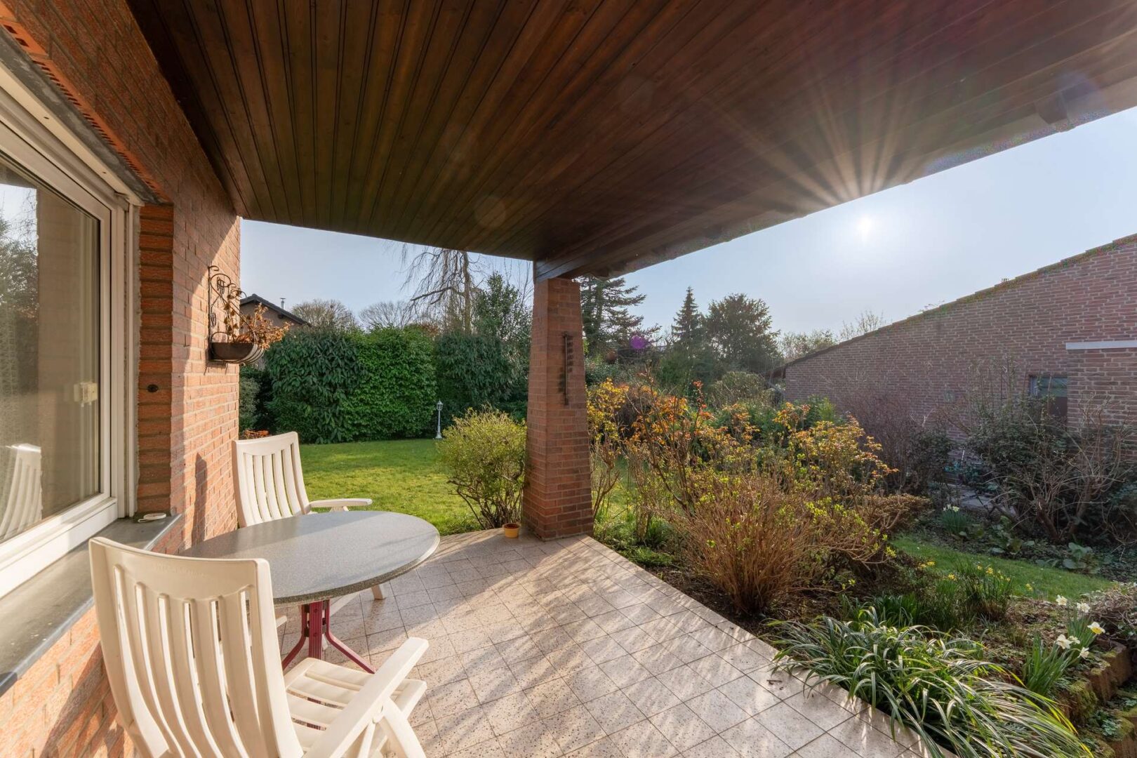 Überdachte Terrasse