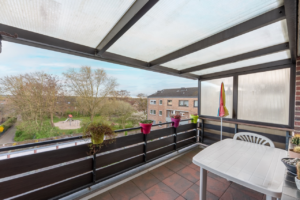 Überdachter Balkon