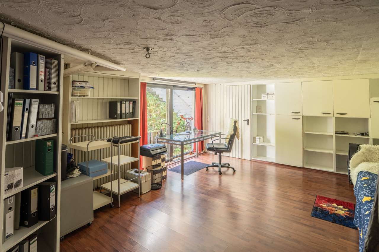 Home-Office / Hobby / Keller
