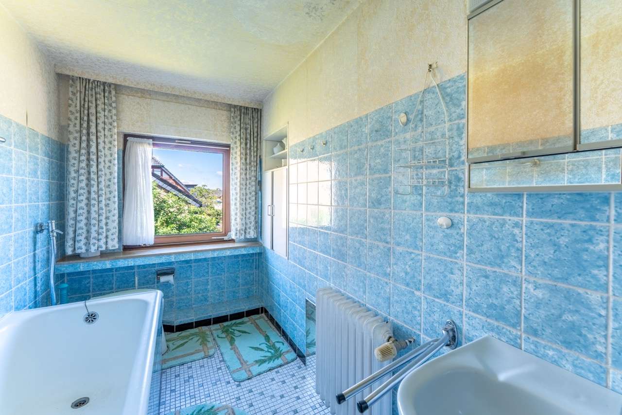 Badezimmer 1. OG