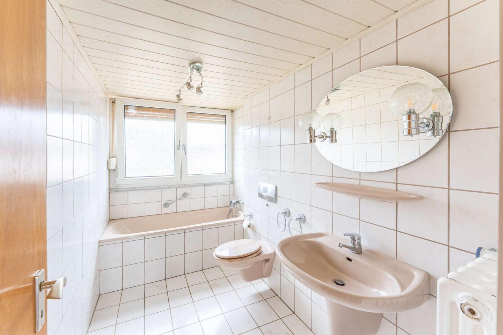 Badezimmer im OG