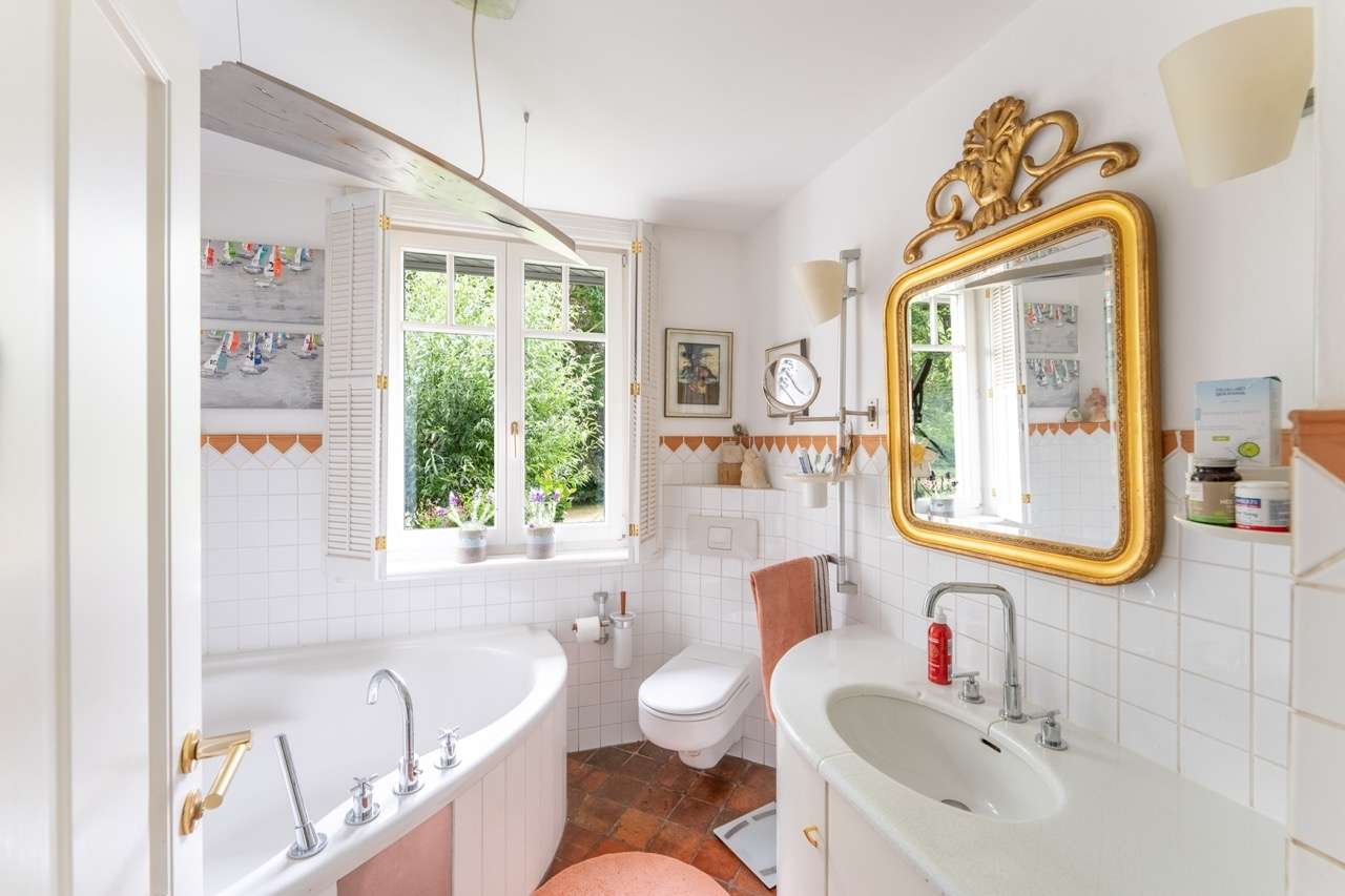 Badezimmer EG
