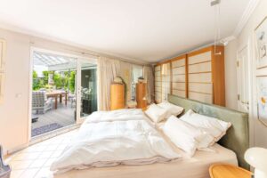 Schlafzimmer EG